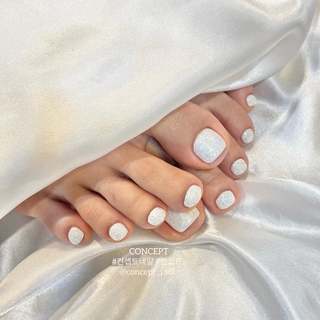 Mi-Yeon Cho feet photo thumbnail