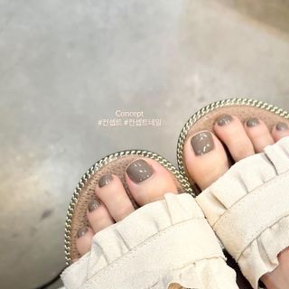 Mi-Yeon Cho feet photo thumbnail