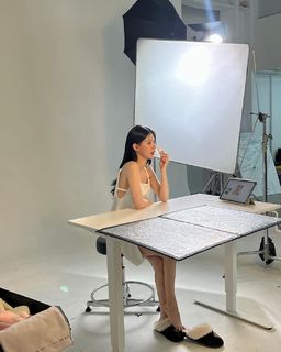 Mi-Yeon Cho feet photo thumbnail