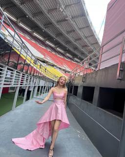 Mi-Yeon Cho feet photo thumbnail