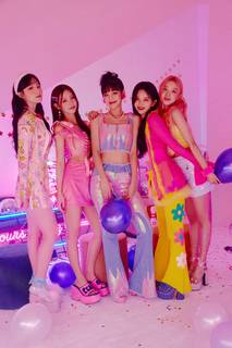 Mi-Yeon Cho feet photo thumbnail