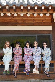 Mi-Yeon Cho feet photo thumbnail