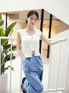 Mi-Yeon Cho feet photo thumbnail