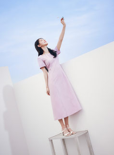 Mi-Yeon Cho feet photo thumbnail