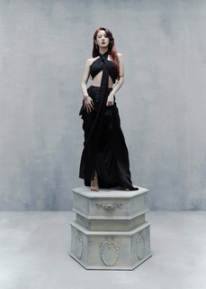 Mi-Yeon Cho feet photo thumbnail