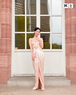 Mi-Yeon Cho feet photo thumbnail