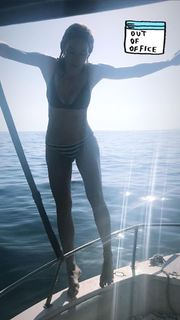 Mia Ceran feet photo thumbnail