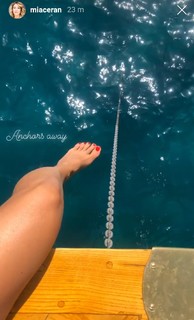 Mia Ceran feet photo thumbnail