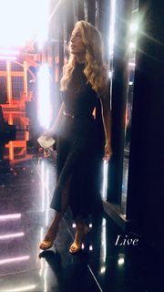 Mia Ceran feet photo thumbnail