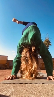 Mia Ceran feet photo thumbnail