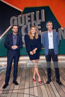 Mia Ceran feet photo thumbnail