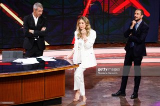 Mia Ceran feet photo thumbnail