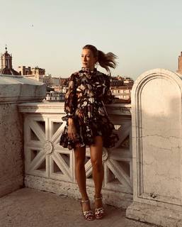 Mia Ceran feet photo thumbnail