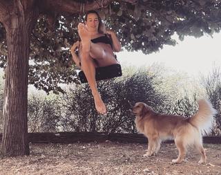 Mia Ceran feet photo thumbnail