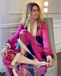 Mia Evgeniadi feet photo 9