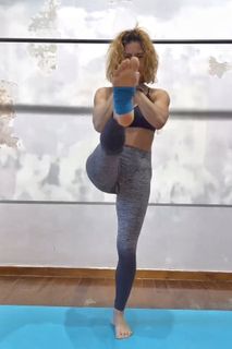 Mia Evgeniadi feet photo 4