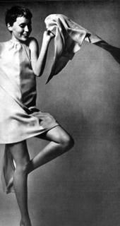 Mia Farrow feet photo 7
