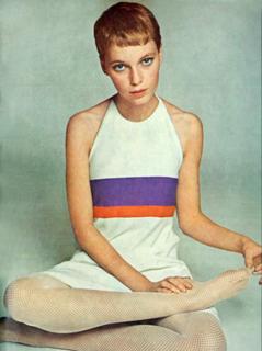 Mia Farrow feet photo 5