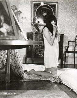 Mia Farrow feet photo 3
