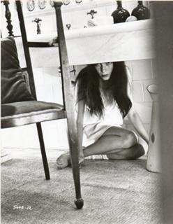 Mia Farrow feet photo 2