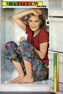 Mia Farrow feet photo 1