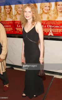 Mia Farrow feet photo 12