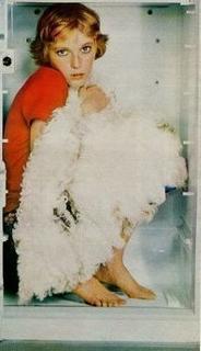 Mia Farrow feet photo 3