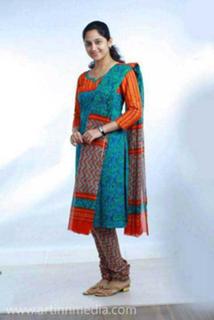 Mia George feet photo thumbnail