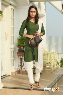 Mia George feet photo thumbnail