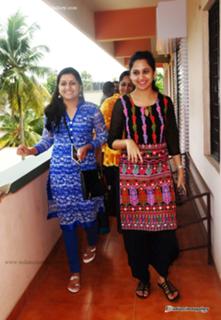 Mia George feet photo thumbnail