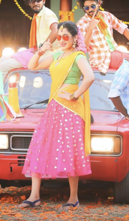 Mia George feet photo thumbnail