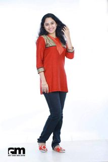 Mia George feet photo thumbnail