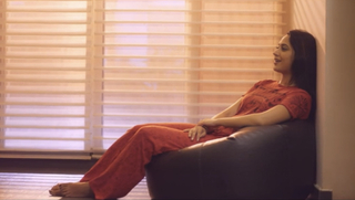 Mia George feet photo thumbnail