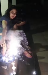 Mia George feet photo thumbnail