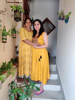 Mia George feet photo thumbnail