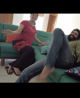 Mia George feet photo thumbnail