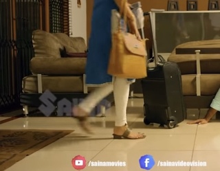 Mia George feet photo thumbnail