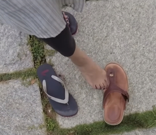 Mia George feet photo thumbnail