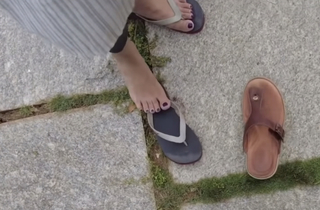 Mia George feet photo thumbnail