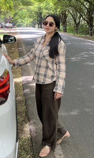 Mia George feet photo thumbnail