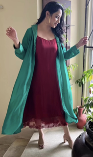 Mia George feet photo thumbnail