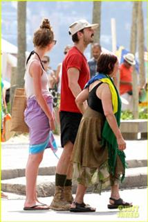 Mia Goth feet photo thumbnail