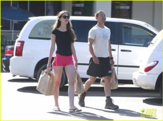 Mia Goth feet photo thumbnail