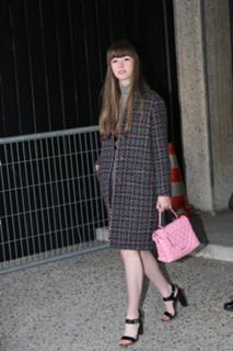 Mia Goth feet photo thumbnail