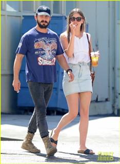 Mia Goth feet photo thumbnail