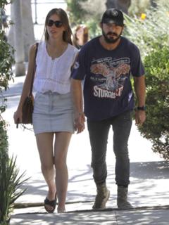 Mia Goth feet photo thumbnail