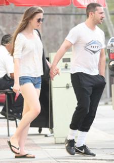 Mia Goth feet photo thumbnail
