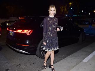 Mia Goth feet photo thumbnail