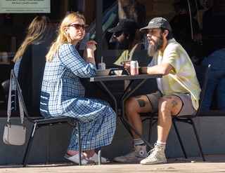 Mia Goth feet photo thumbnail