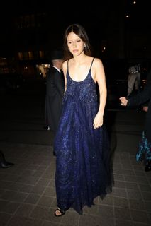 Mia Goth feet photo thumbnail